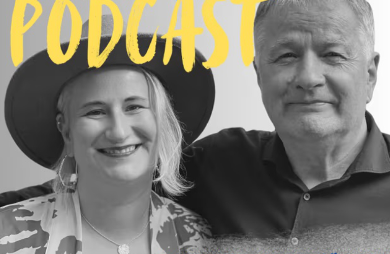 Thomas Rühmann und Julia Buch diskutieren