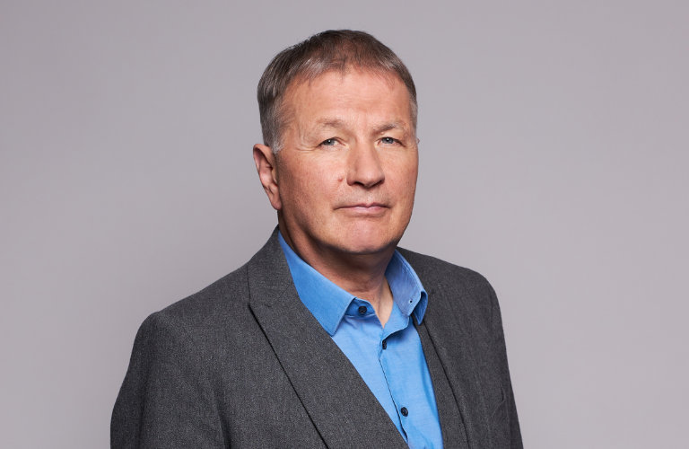 Thomas Rühmann spielt Dr. Heilmann